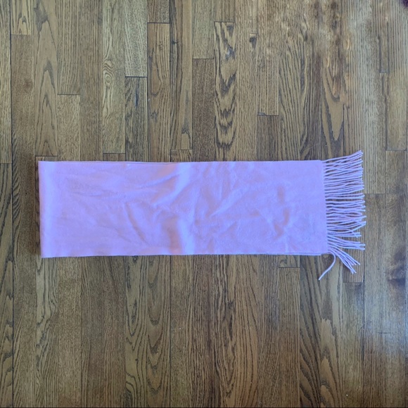 La Florentine Cashmere Scarf - Picture 2 of 3